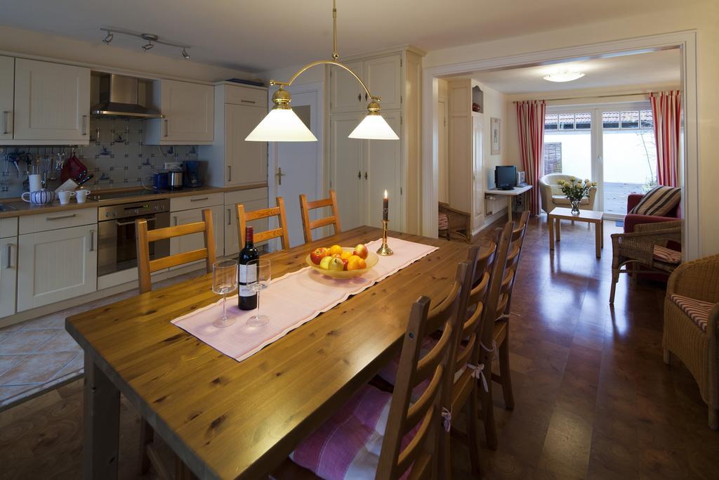 Altstadtflair Apartment Husum  Ngoại thất bức ảnh